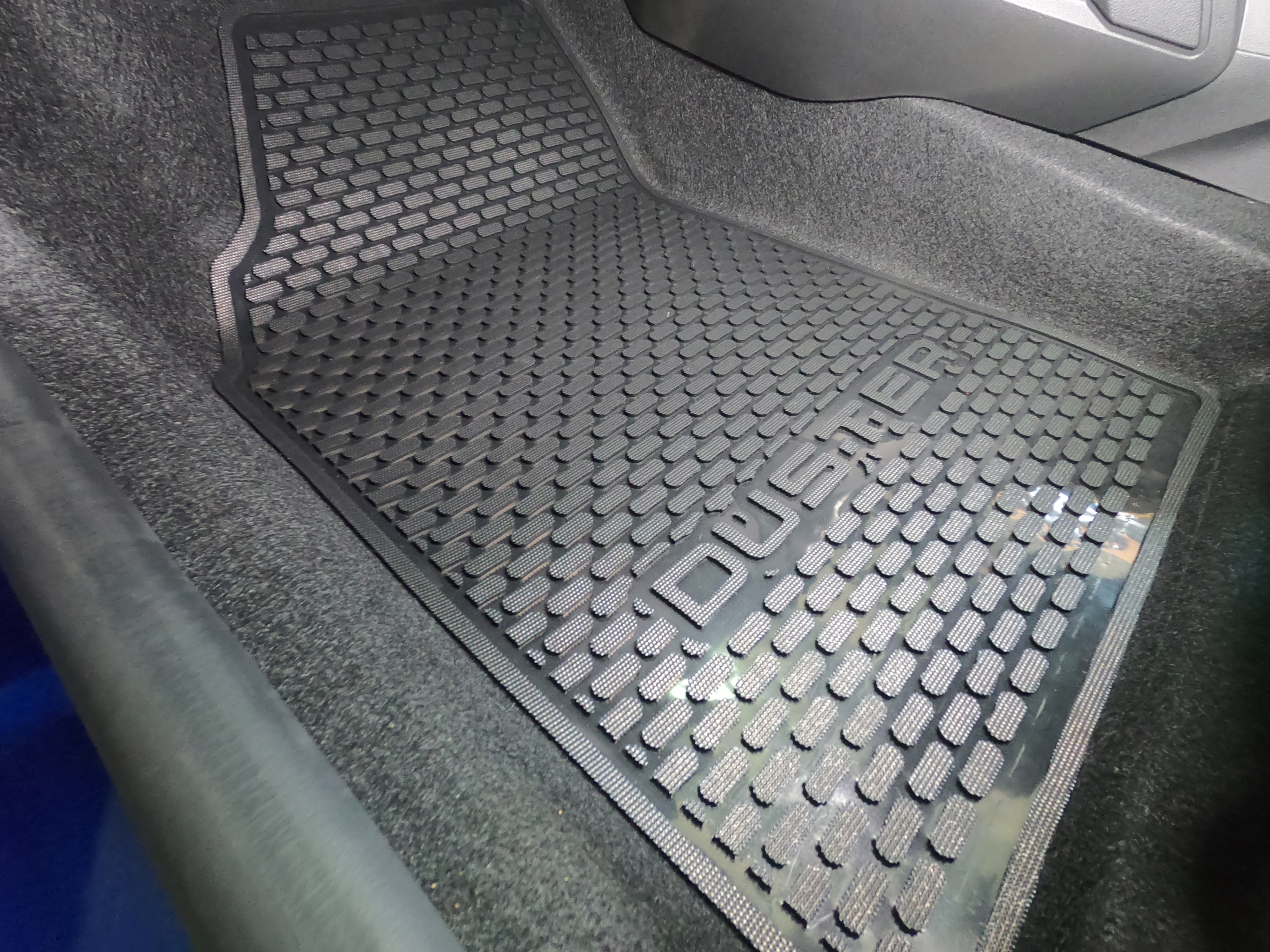 Renault Duster Mat Set 2018 to Present · Rubber Direct