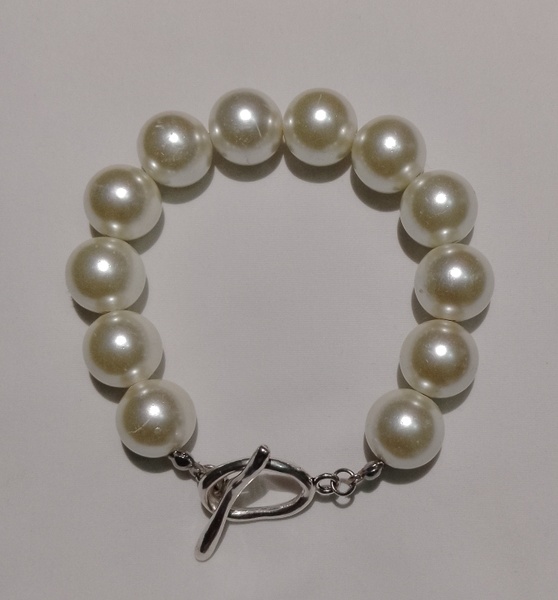Pearl Bracelet