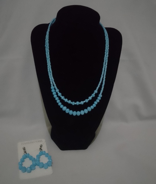 Necklace and Earrings Set