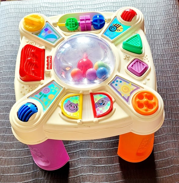 Toys R Us