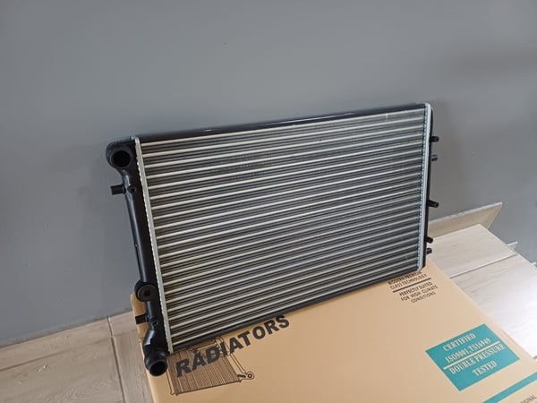 Vw Polo 9n Radiator