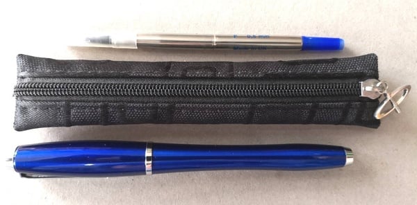 Electric Blue Parker Urban Chrome Pen and Holder