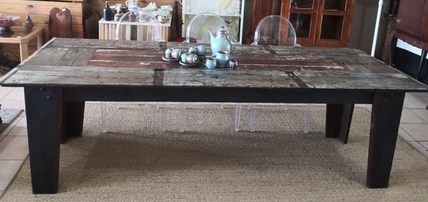 Reclaimed Textured Eight Seater Dining Table & Set of Six Transparent Polycarbonate "Ghost" Chairs