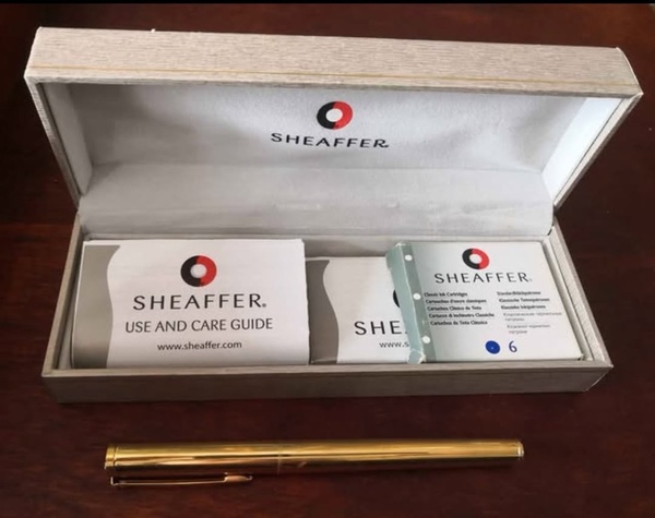 Sheaffer Agio Brushed 22K Gold Plate" (Model 9001) Fountain Pen