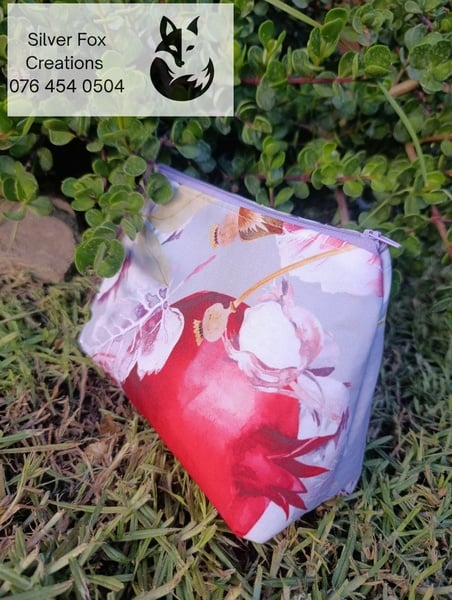 Cosmetic Lined Zipper Pouch Pomegranate