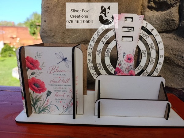 Desk Calendar Organiser