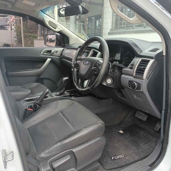 2018 Ford Everest 3.2TDCi XLT for Sale South Africa | R243,980 | 7-Seater SUV Johannesburg