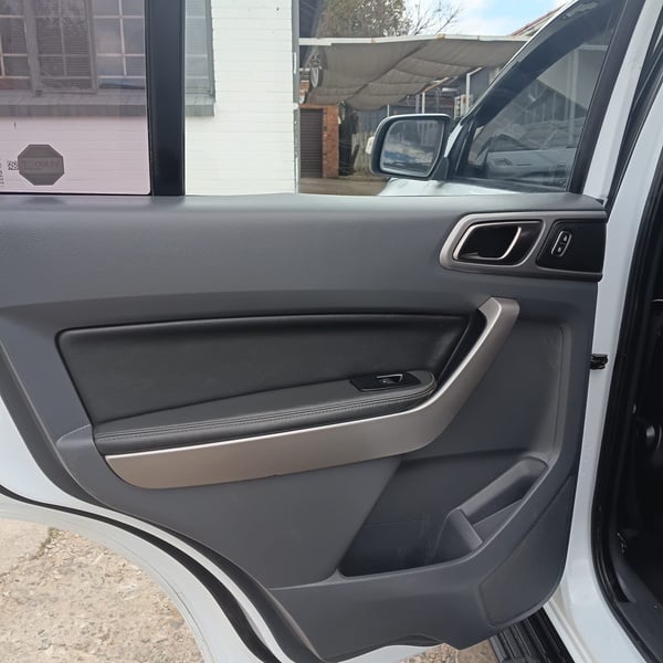 2018 Ford Everest 3.2TDCi XLT for Sale South Africa | R243,980 | 7-Seater SUV Johannesburg