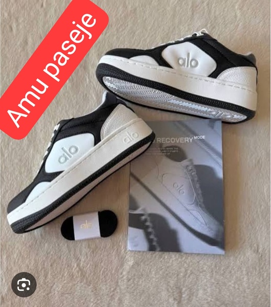 Alo Women's Tekkies