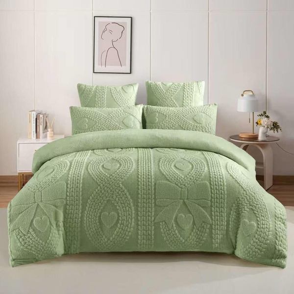 Bow Z & M Comforter
