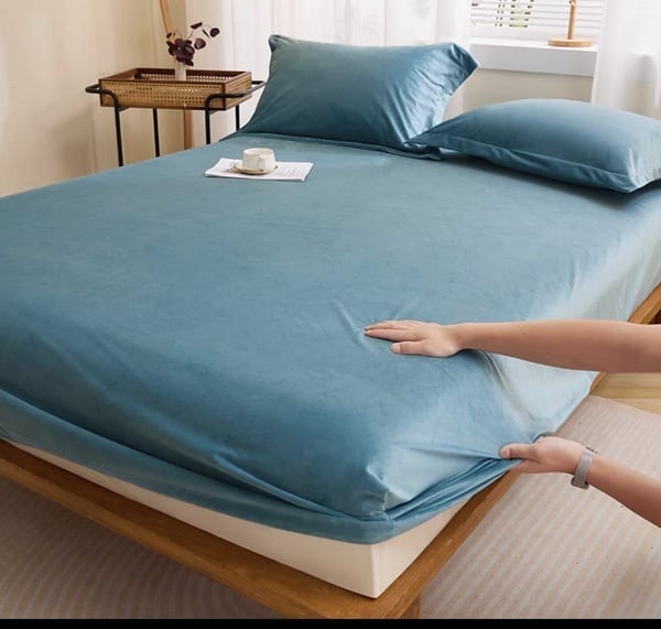 Velvet Sheet Set