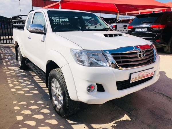 2014 Toyota Hilux 3.0D-4D Xtra Cab 4x4 Raider Legend 45