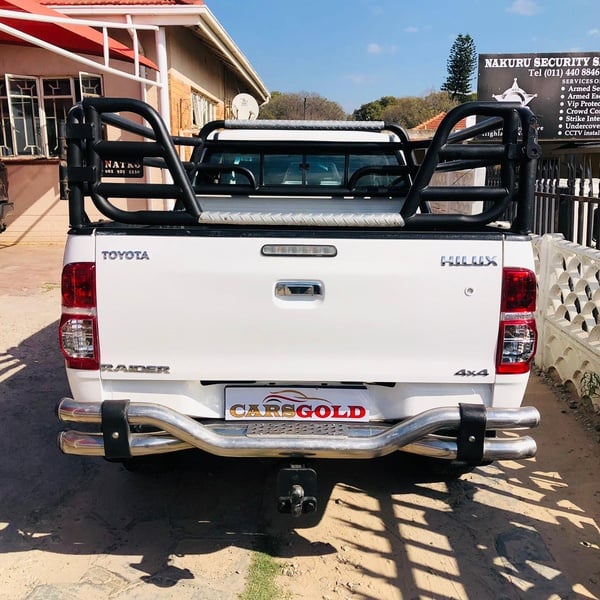 2014 Toyota Hilux 3.0D-4D Xtra Cab 4x4 Raider Legend 45