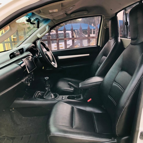2019 Toyota Hilux 2.4GD-6 SRX