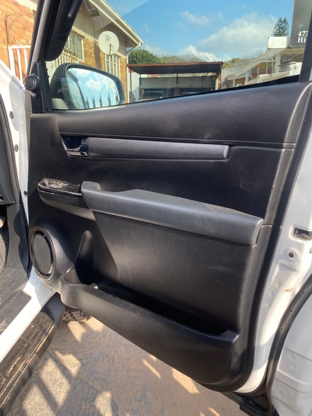 2025 Toyota Hilux 2.8GD-6 Xtra Cab 4x4 Legend Auto