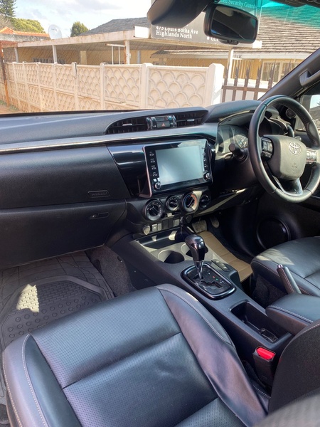 2025 Toyota Hilux 2.8GD-6 Xtra Cab 4x4 Legend Auto