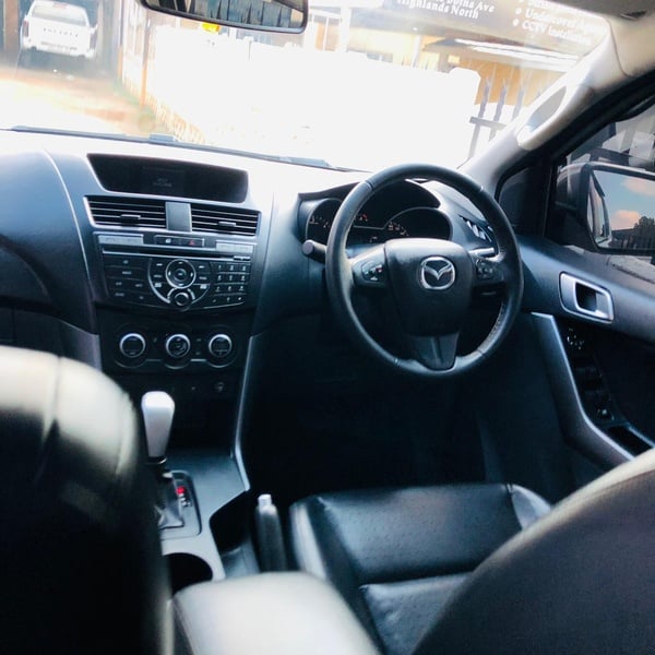 2021  Mazda BT-50 2.2 Double Cab SLE Auto