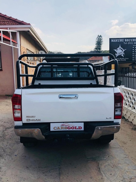 2022 Isuzu D-Max 3.0TD Double Cab LS 4x4 (Manual)