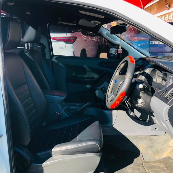 2015 Ford Ranger 2.2 TDCi XL 4x2 Manual