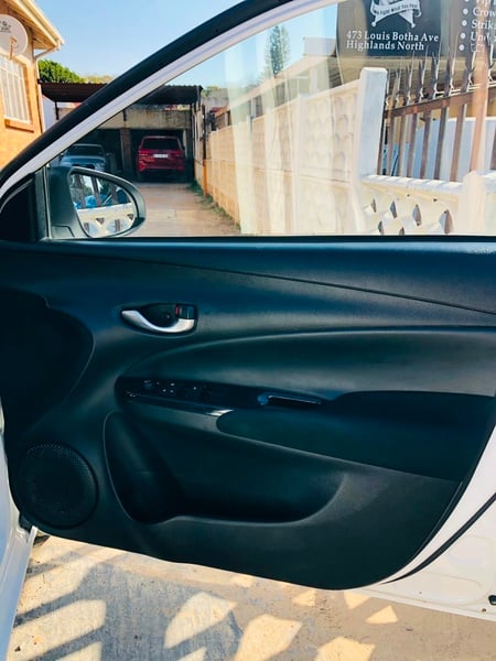 2018 Toyota Yaris 1.5 Manual