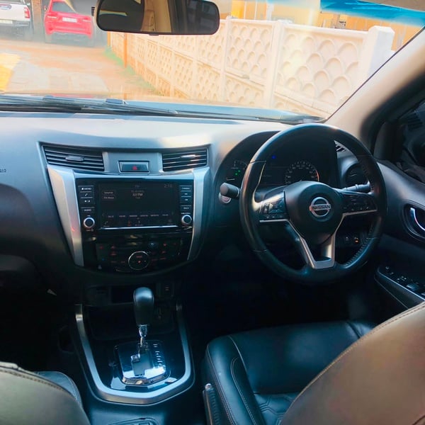 2022 Nissan Navara PRO-2X 2.5 DDTi Double Cab