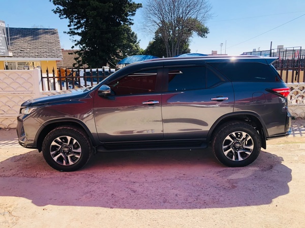 2023 Toyota Fortuner 2.8 GD-6 VX 4x2 Auto