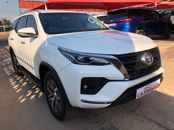 2017 Toyota Fortuner 2.8 GD-6 4x4 Automatic | 110000 km | R375,000