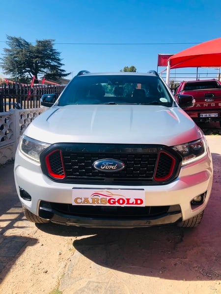 2022 Ford Ranger 2.0 Thunder Double Cab Auto | 91000 km | WhatsApp: +27 76 064 1377
