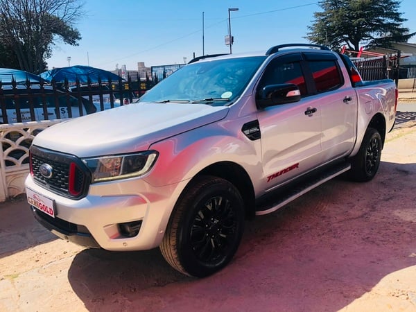2022 Ford Ranger 2.0 Thunder Double Cab Auto | 91000 km | WhatsApp: +27 76 064 1377