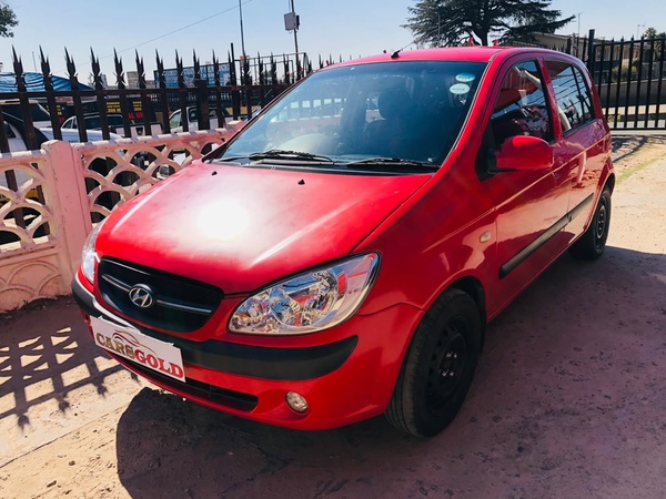 2010 Hyundai Getz 1.4 | 150000 km | WhatsApp: +27 76 064 1377