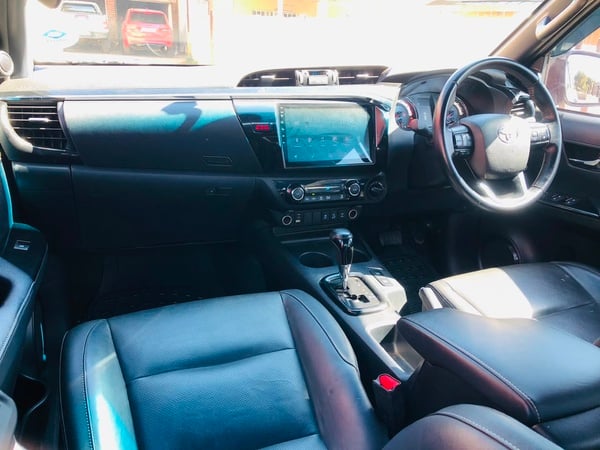 2021 Toyota Hilux 2.8 GD-6 4x4 Auto | 89000 km | WhatsApp: +27 76 064 1377