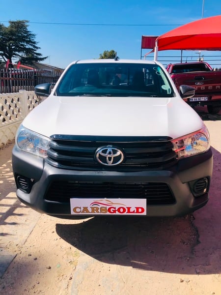 2019 Toyota Hilux 2.4 GD-6 Double Cab Manual | 102000 km | WhatsApp: +27 76 064 1377