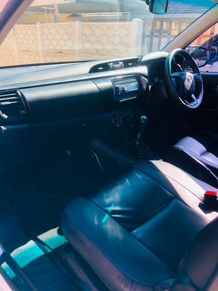 2019 Toyota Hilux 2.4 GD-6 Double Cab Manual | 102000 km | WhatsApp: +27 76 064 1377