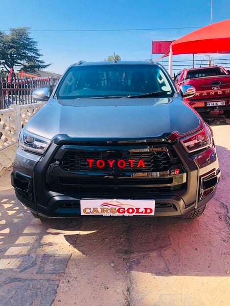 2024 Toyota Hilux 2.4 GD-6 4x2 Auto | 48000 km |  WhatsApp: +27 76 064 1377