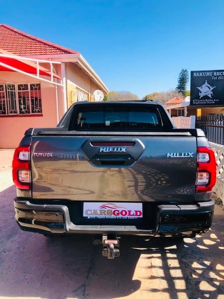 2024 Toyota Hilux 2.4 GD-6 4x2 Auto | 48000 km |  WhatsApp: +27 76 064 1377