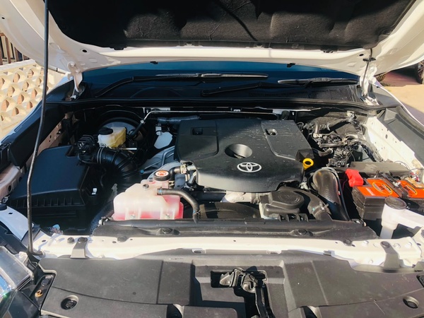2026 Toyota Hilux 2.4 GD-6 4x4 Auto | 90000 km | WhatsApp: +27 76 064 1377