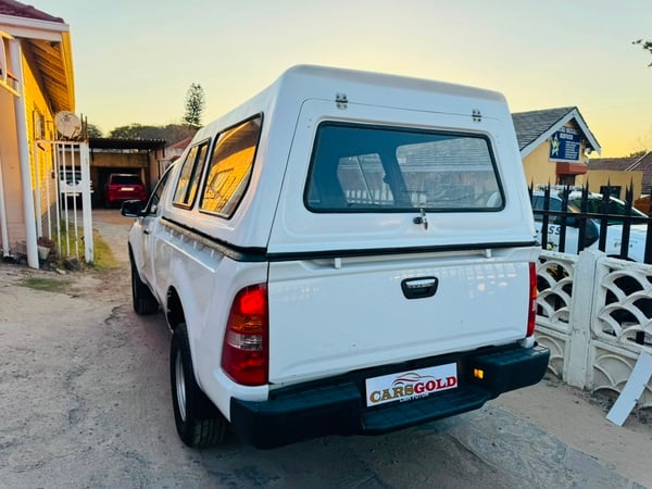 2025 Foton Tunland G7 2.0 TD Double Cab Manual | 35000 kM | WhatsApp: +27 76 064 1377