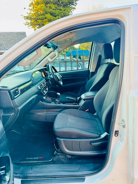 2025 Foton Tunland G7 2.0 TD Double Cab Manual | 35000 kM | WhatsApp: +27 76 064 1377