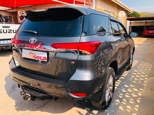 2017 Toyota Fortuner 2.8 GD-6 4x2 Automatic | 105000 km | R365,000