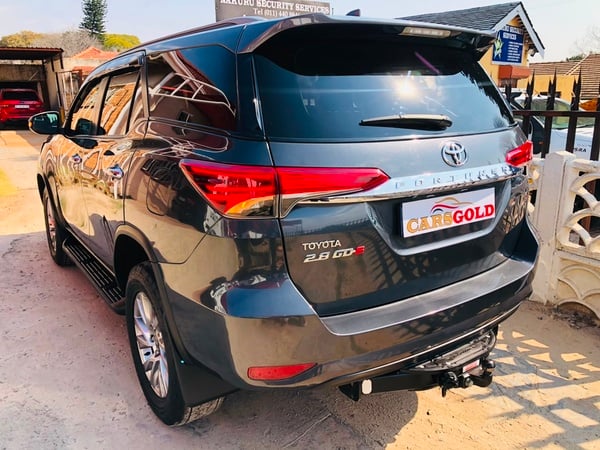2017 Toyota Fortuner 2.8 GD-6 4x2 Automatic | 105000 km | R365,000