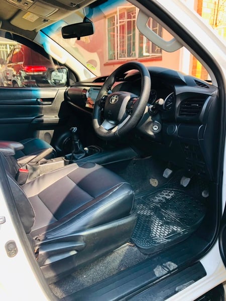 2019 Toyota Hilux 2.4 GD-6 4x4 Auto  | 102000 kM | R415,000