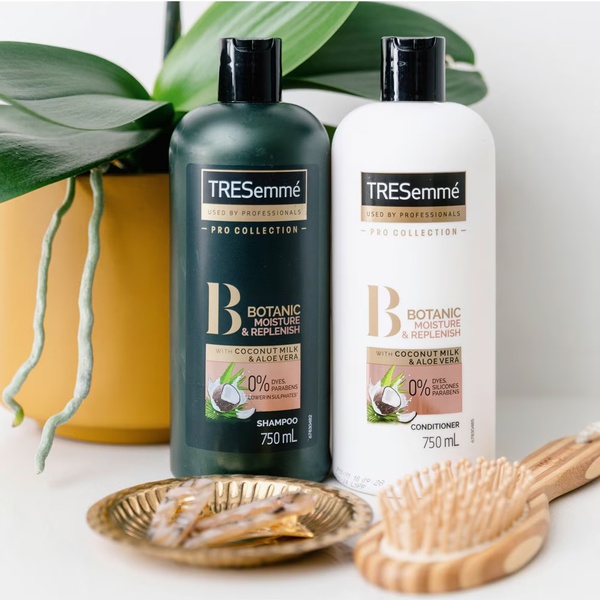 TRESemme SHAMPOO & CONDITIONER SET