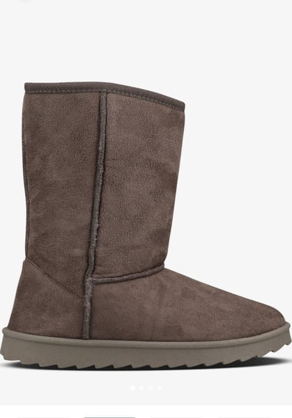 Ladies Tall fleece boots
