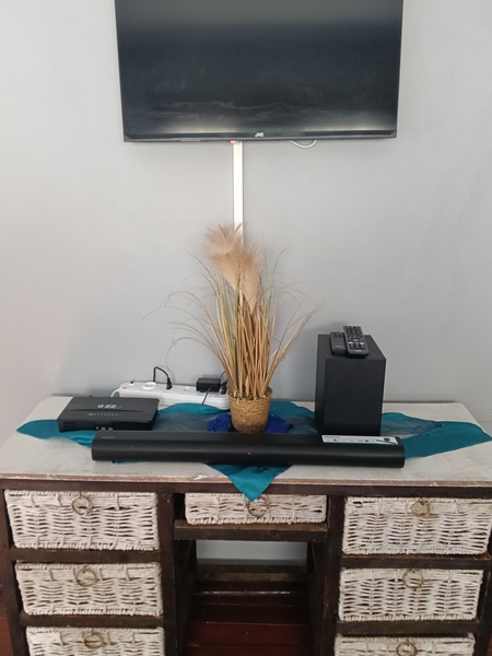 Double Room TV