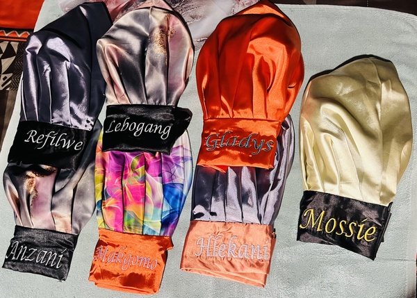 Personalised Tie Back Satin-Lined Bonnet & Scrunchie Gift Set