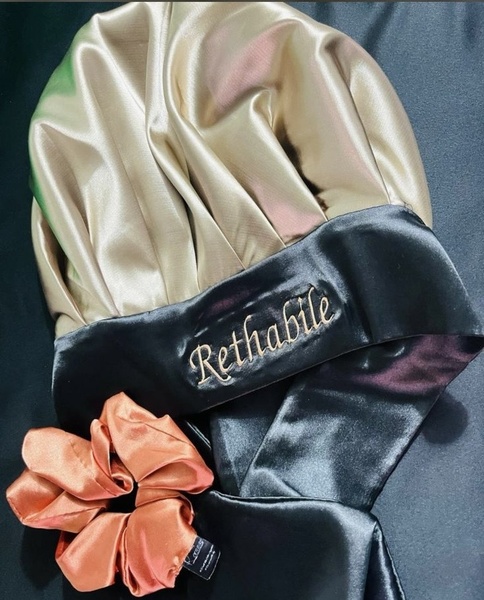 Personalised Tie Back Satin-Lined Bonnet & Scrunchie Gift Set