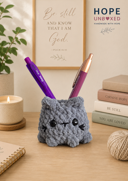 Kitty Desk Buddy - Item 003
