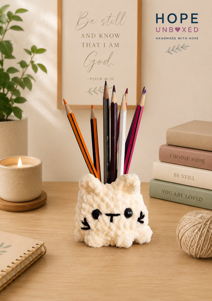 Kitty Desk Buddy - Item 004
