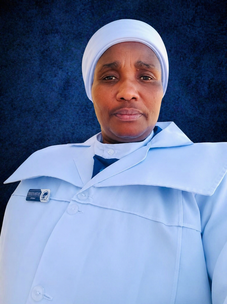 Ms Emmeldah Lindiwe Khoza picture