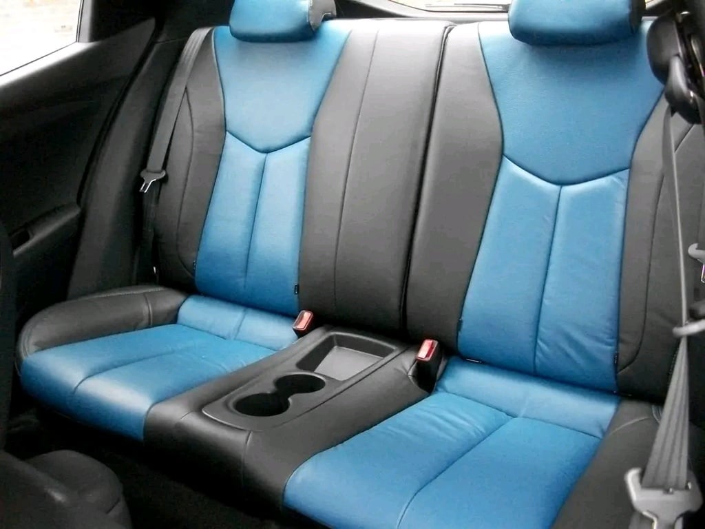 Slideshow picture #14000 - GEO MAN UPHOLSTERY